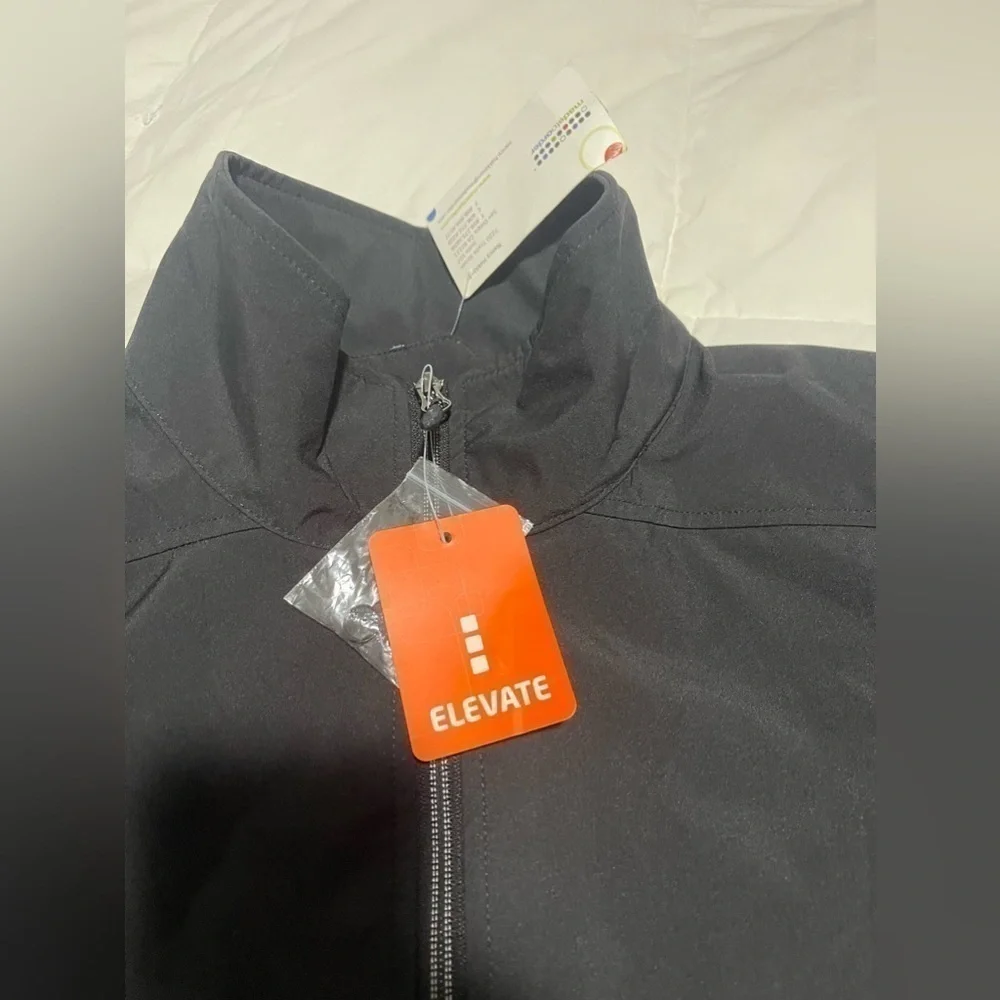 elevate jacket - Picture 3 of 6